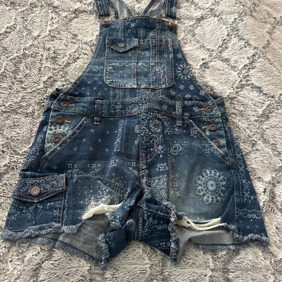 No Boundaries overalls - Picture 3 of 4